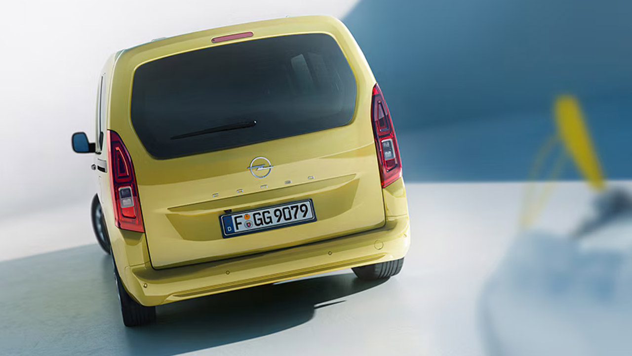 Opel Combo Electric Van - Všestrannost - Zadní dveře Opel Combo Electric Van