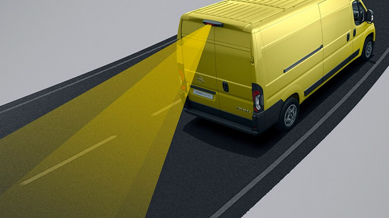 Opel Movano Electric - Bezpečnost a asistenční systémy - Digitální zpětné zrcátko Opel Movano Electric
